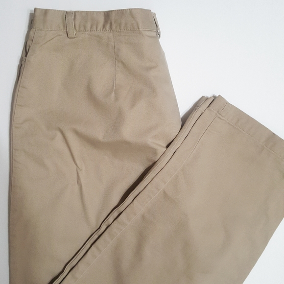 Dockers Khaki Pants - Picture 2 of 4
